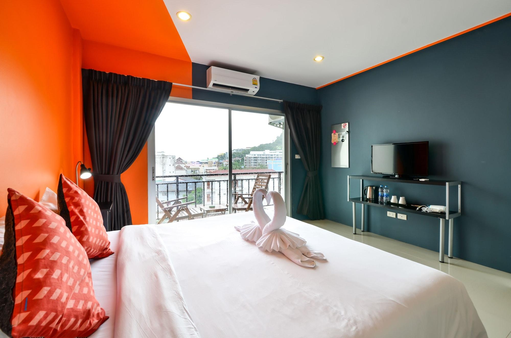 Hotel Two Color Patong Extérieur photo