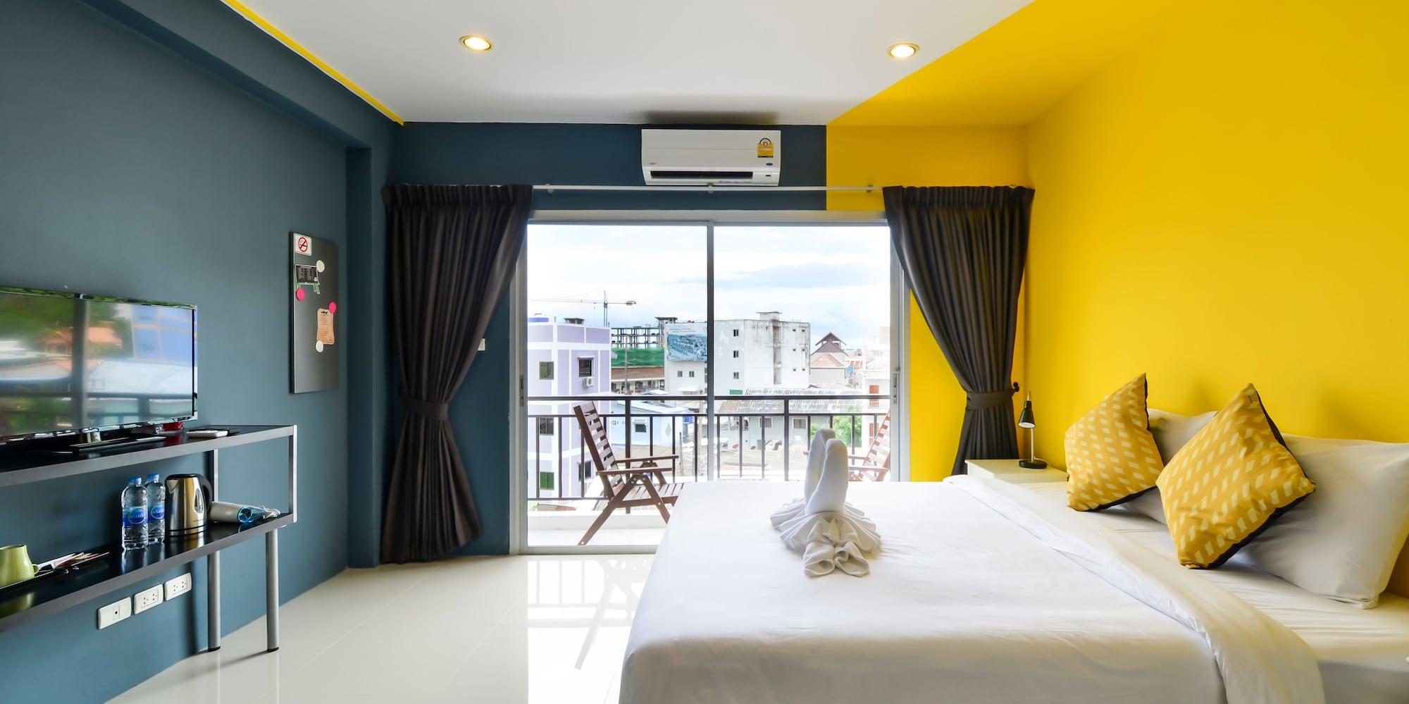 Hotel Two Color Patong Extérieur photo